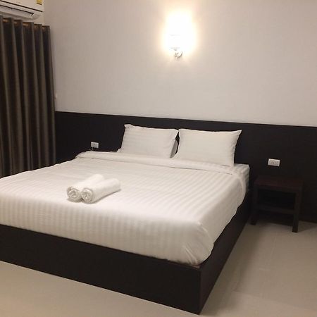 Ud House Aparthotel Udon Thani Exterior photo