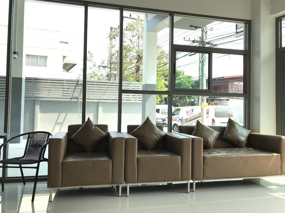 Ud House Aparthotel Udon Thani Exterior photo